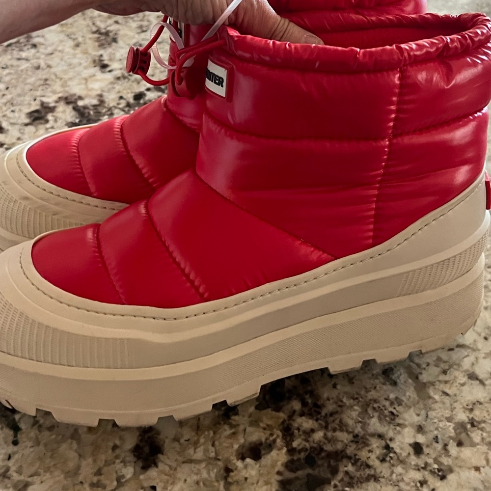 Hunter AMBLE RED PLATFORM INSULATED BOOTS US 9 $190 - Picture 2 of 9